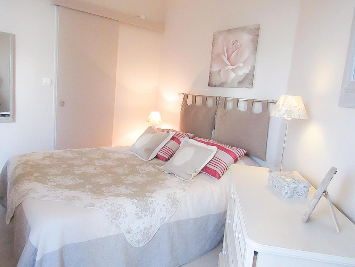 Cabourg, Cosy Appartement Avec Balcon + Parking Prive ภายนอก รูปภาพ