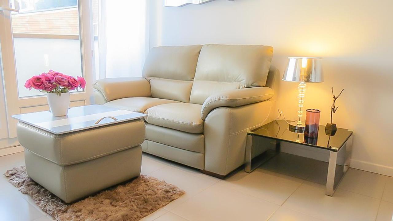 Cabourg, Cosy Appartement Avec Balcon + Parking Prive ภายนอก รูปภาพ